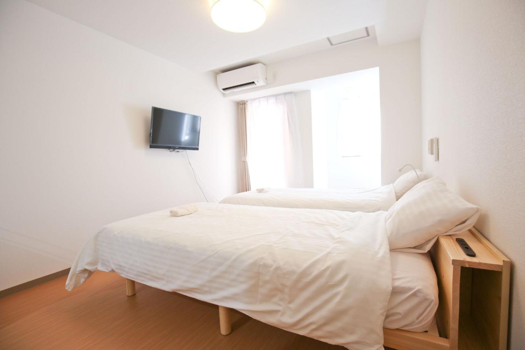 Connect Inn Осака Екстериор снимка