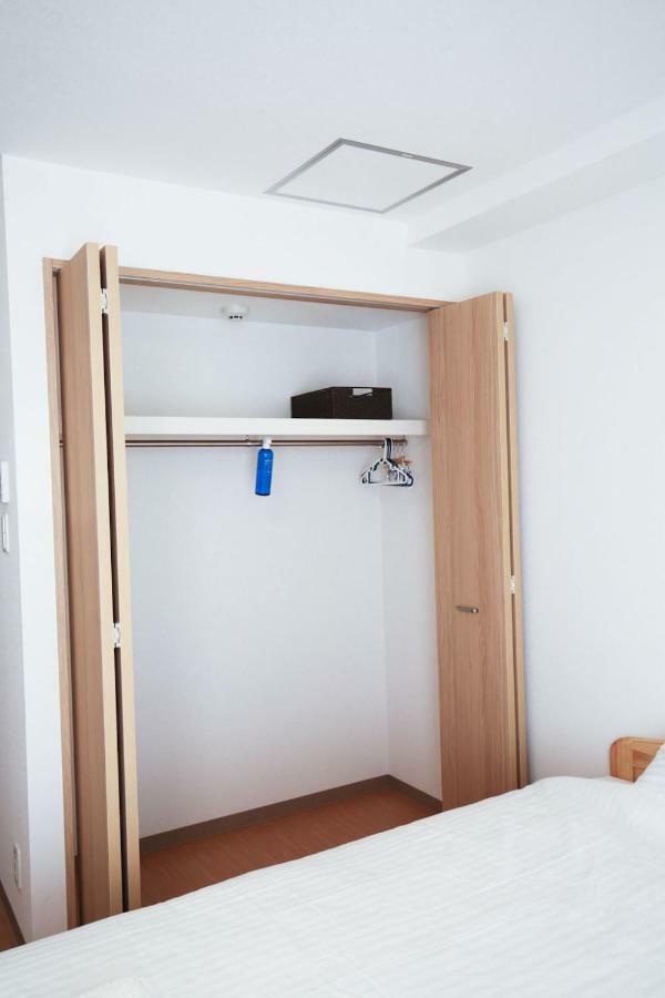 Connect Inn Осака Екстериор снимка